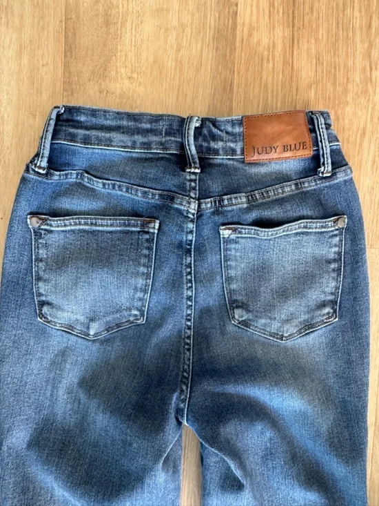 Judy Blue High Waist Tummy Control Contrast Flare Denim sz 26 - Picture 12 of 13